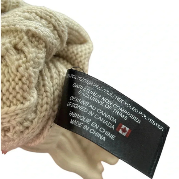 5/20$ NWT ⚡️HOST PICK⚡️Tag sandshell pair of knitted gloves size small medium - Picture 6 of 8